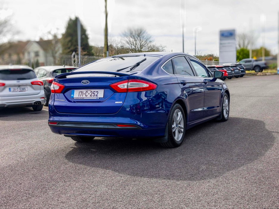 2017 Ford Mondeo - image 21