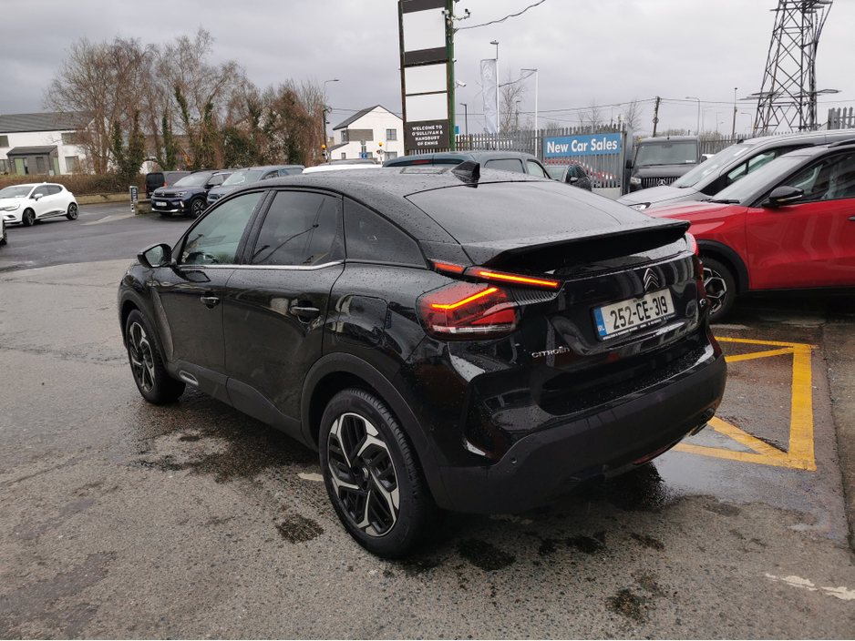 2025 Citroen C4 MAX BLUEHDI 130 EAT8 MY44 €39,999