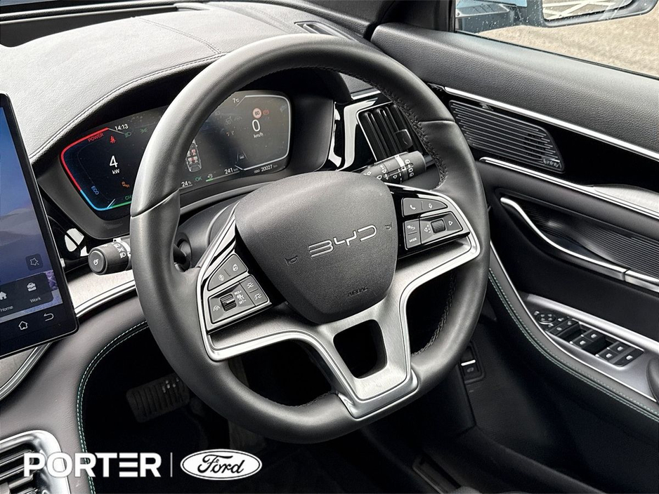 2025 BYD Seal U - image 16