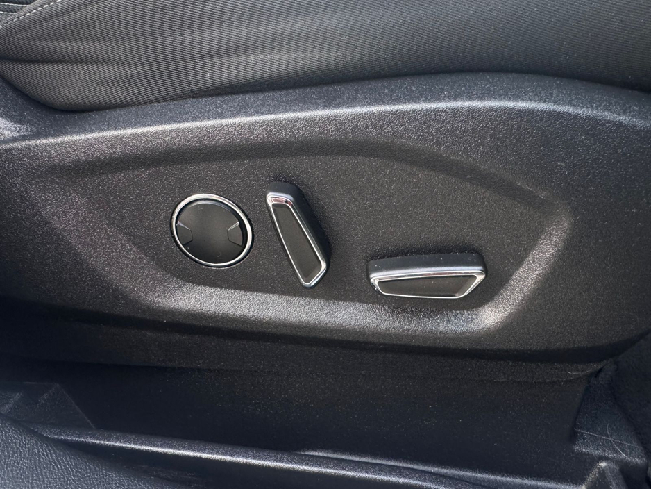 2017 Ford Galaxy TITANIUM 2.0 TD 150PS 6SPEED FWD 4DR €15,800