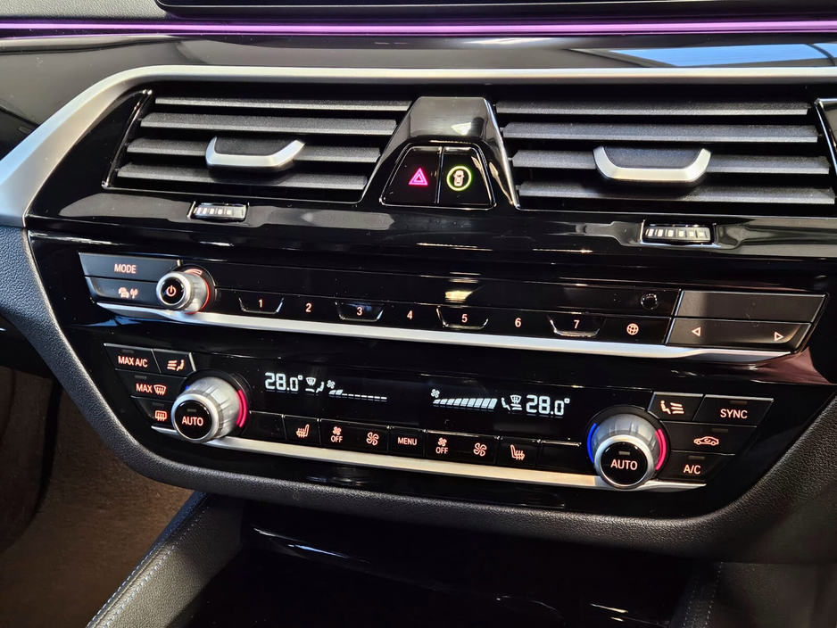 2022 BMW 5 Series 530e M Sport €37,950