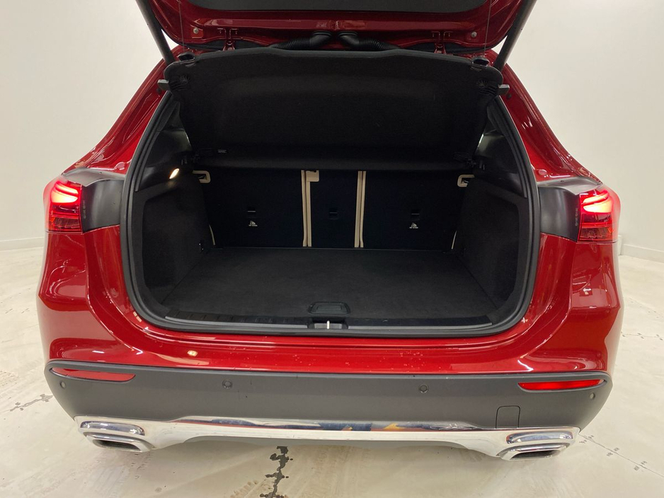 2025 Mercedes-Benz GLA Class - image 19