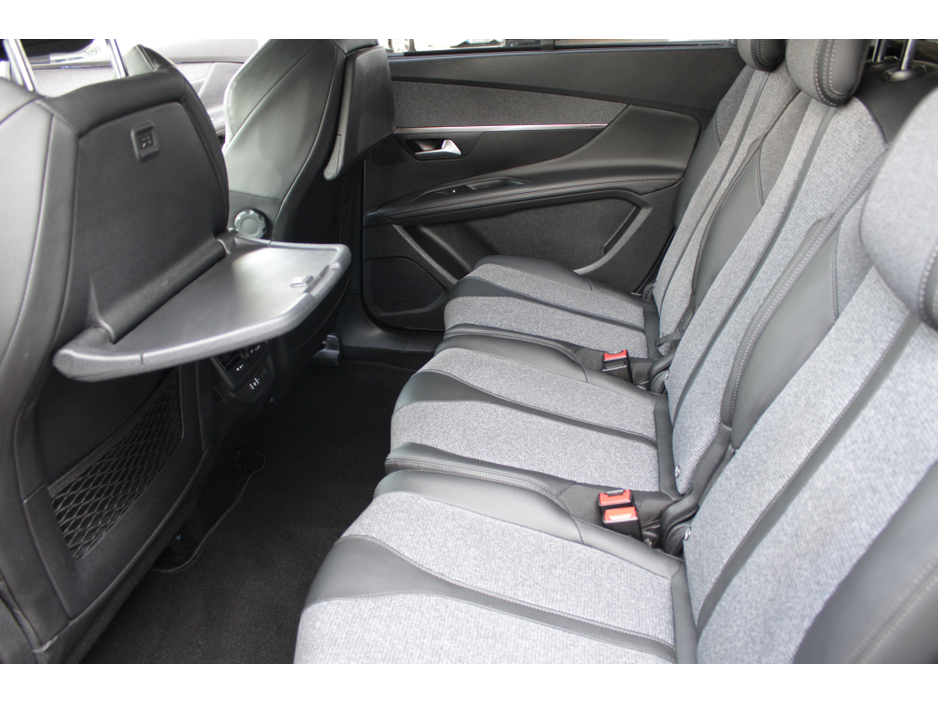 2020 Peugeot 5008 - image 22