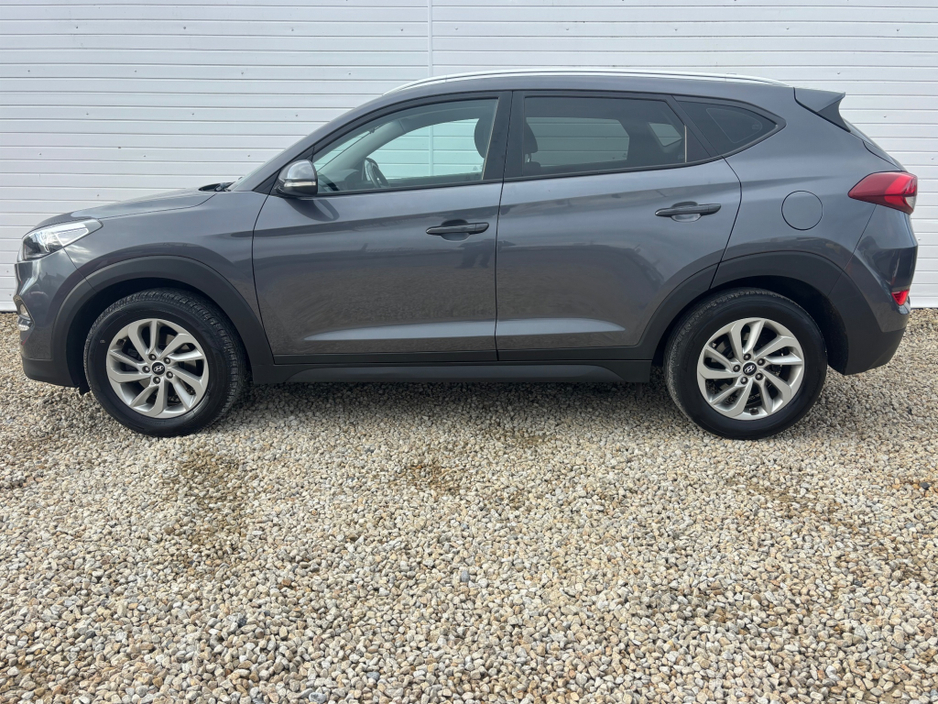 2017 Hyundai Tucson - image 16