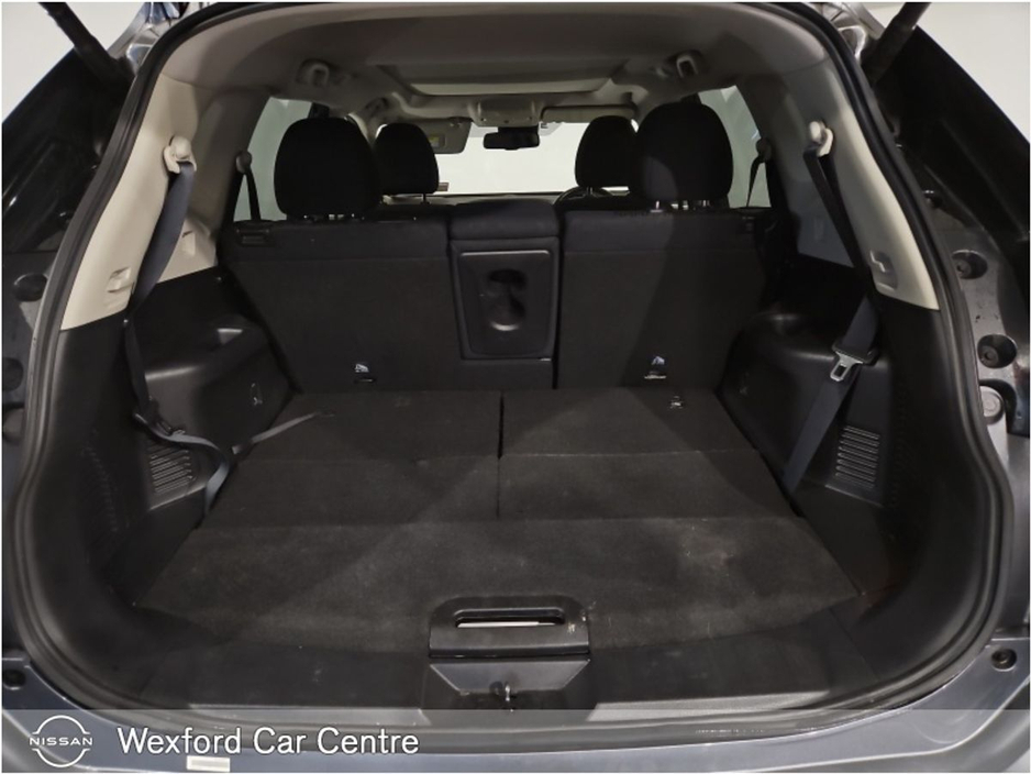 2020 Nissan X-Trail - image 11