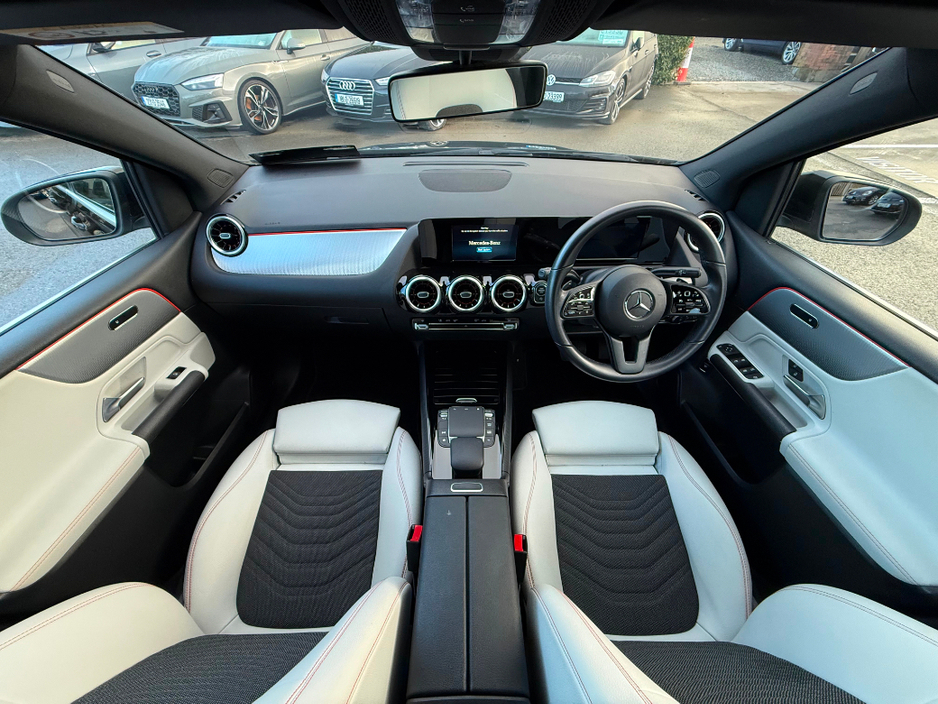 2020 Mercedes-Benz B Class - image 17