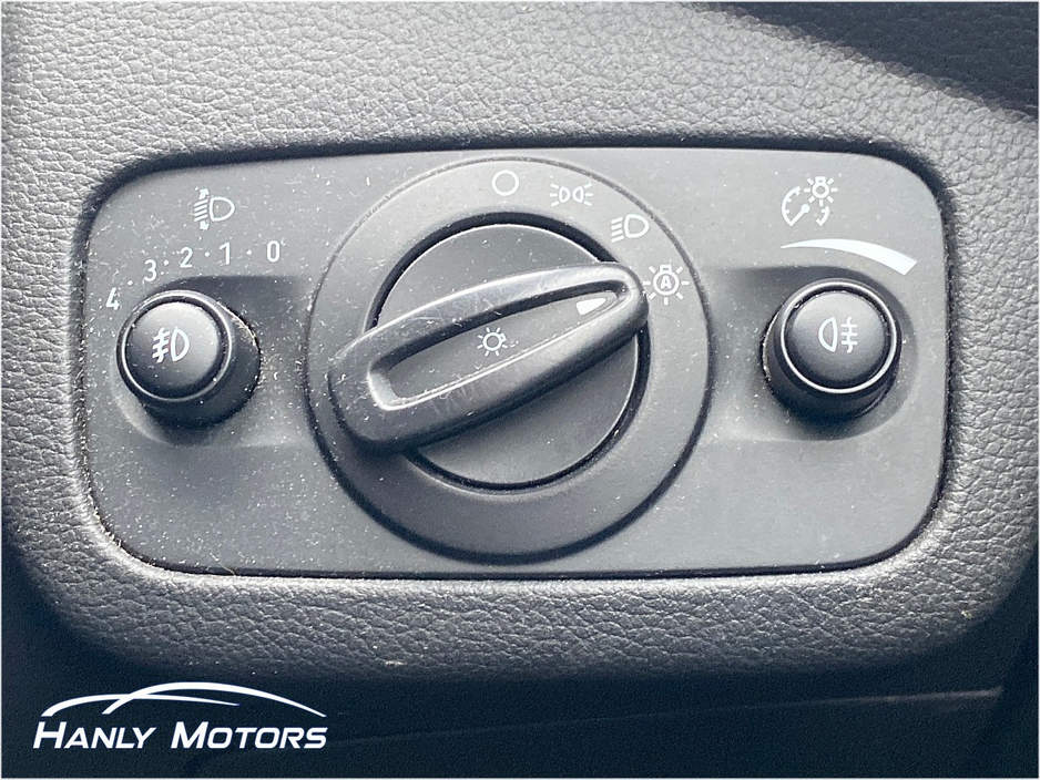 2018 Ford Kuga - image 24