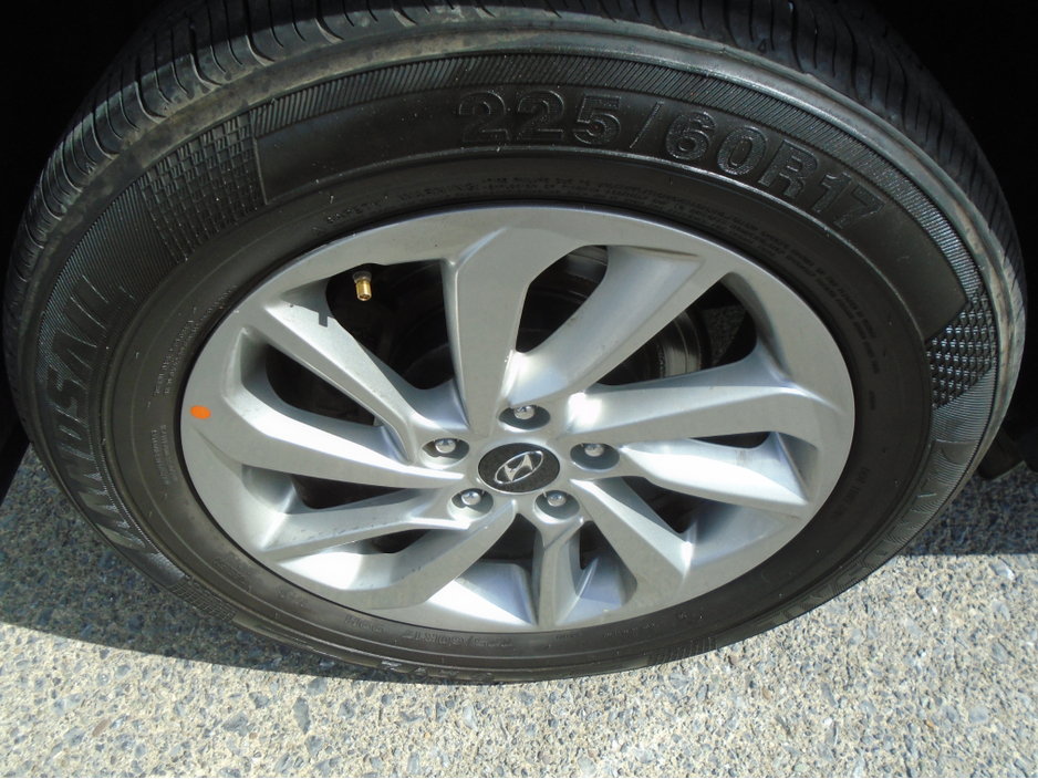 2016 Hyundai Tucson - image 27