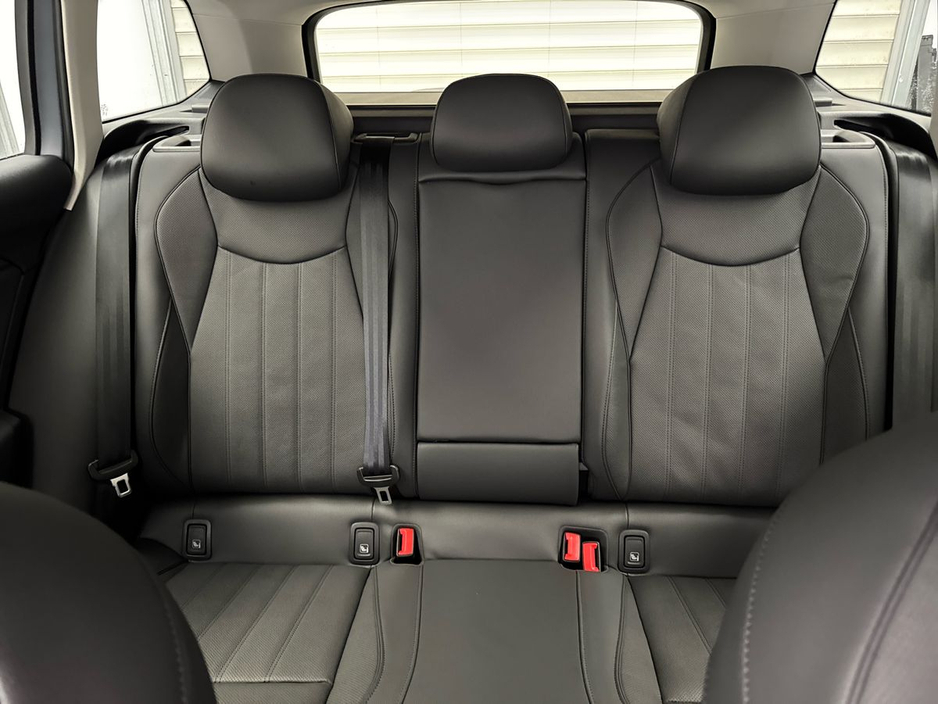 2026 Skoda Superb - image 28