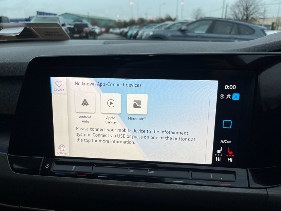 2022 Volkswagen Tiguan E-TSI STYLE AUTOMATIC HYBRID 1.5 PETROL //LOW MILES//HIGH SPEC//HEATED SEATS AND STEERING WHEEL//HEAD UP DISPLAY//KEYLESS ENTRY// €29,950