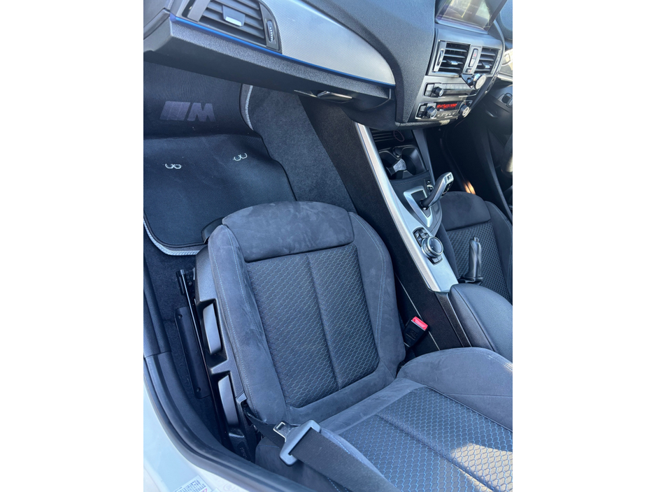 2014 BMW 1 Series M-sport automatic €10,950