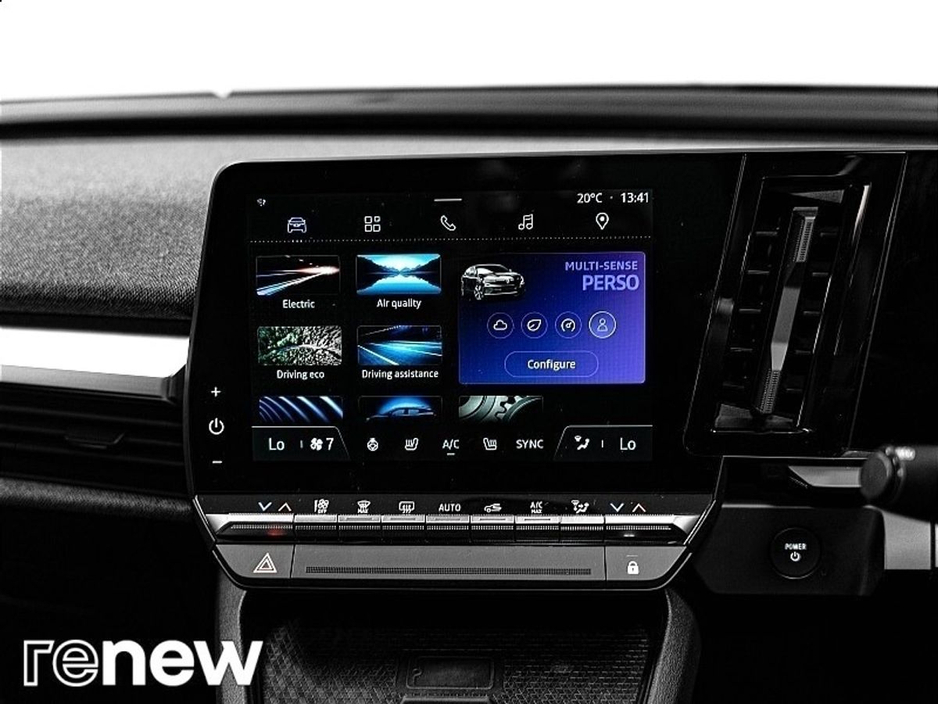 2024 Renault Megane E-Tech - image 34