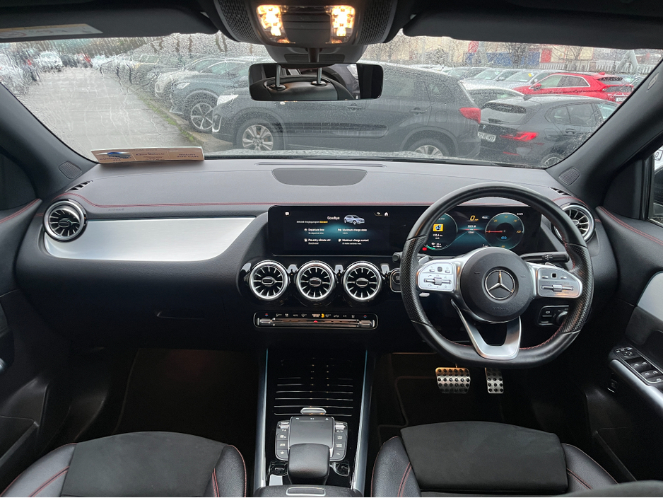 2024 Mercedes-Benz EQA 300 AMG LINE 4MATIC €34,950