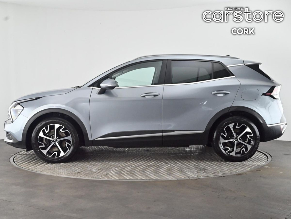 2022 Kia Sportage - image 6