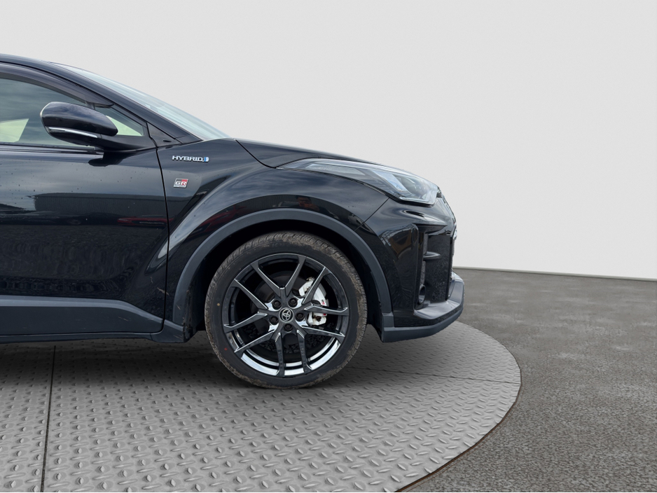 2019 Toyota C-HR - image 20