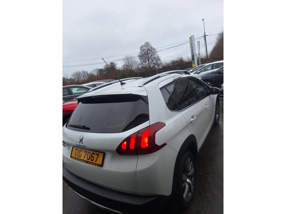 2018 Peugeot 2008 ALLURE BLUEHDI BLUE HDI €12,995