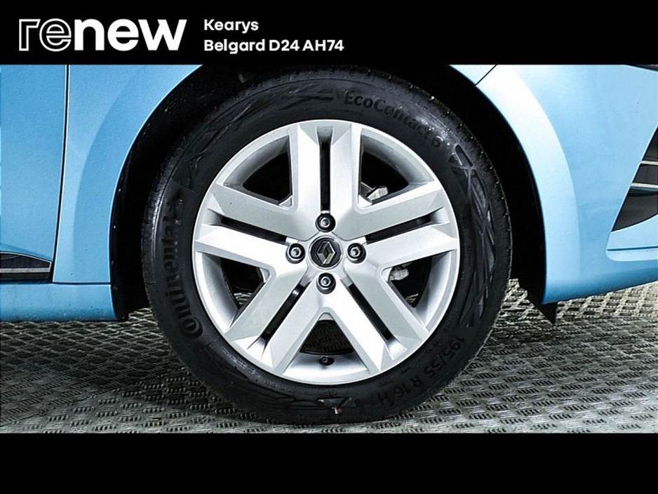 2022 Renault Clio Dynamique TCe 90 €15,990