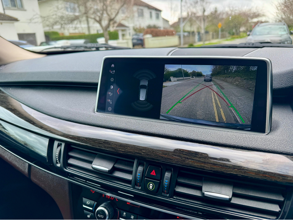 2018 BMW X5 - image 20