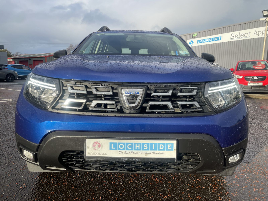 2022 Dacia Duster - image 2