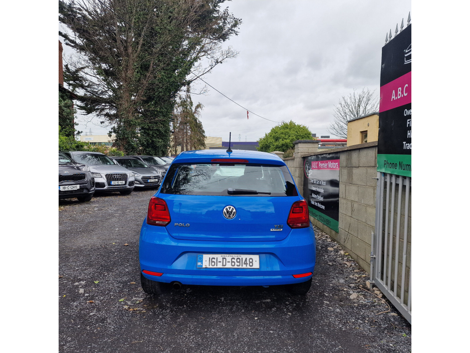 2016 Volkswagen Polo - image 5
