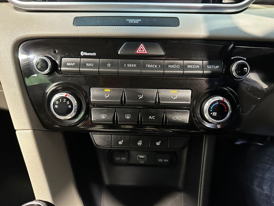 2021 Kia Sportage - image 19