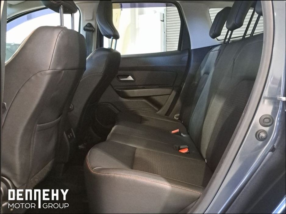 2023 Dacia Duster - image 13