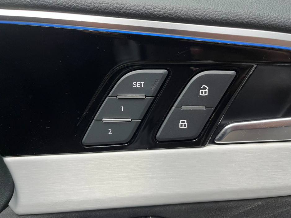 2023 Audi A4 €36950 2023 AUDI A4 40TDI QUATTRO S-LINE 2.0 AUTOMATIC / CRUISE CONTROL / 360° PARKING CAMERA / ELECTRIC MEMORY & HEATED SEATS / APPLE CARPLAY / AMBIOENT LIGHTS €36,950