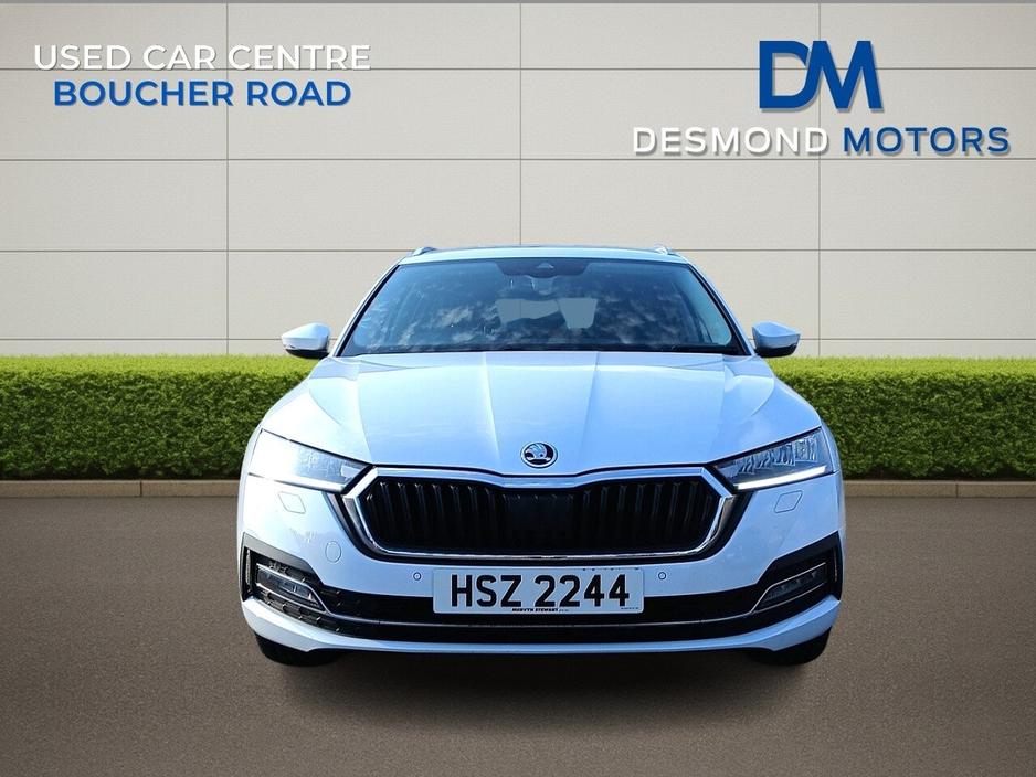 2023 Skoda Octavia - image 6