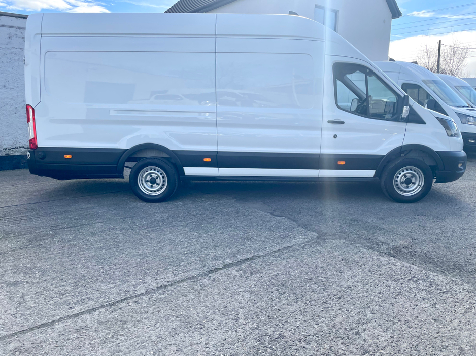 2023 Ford Transit - image 15