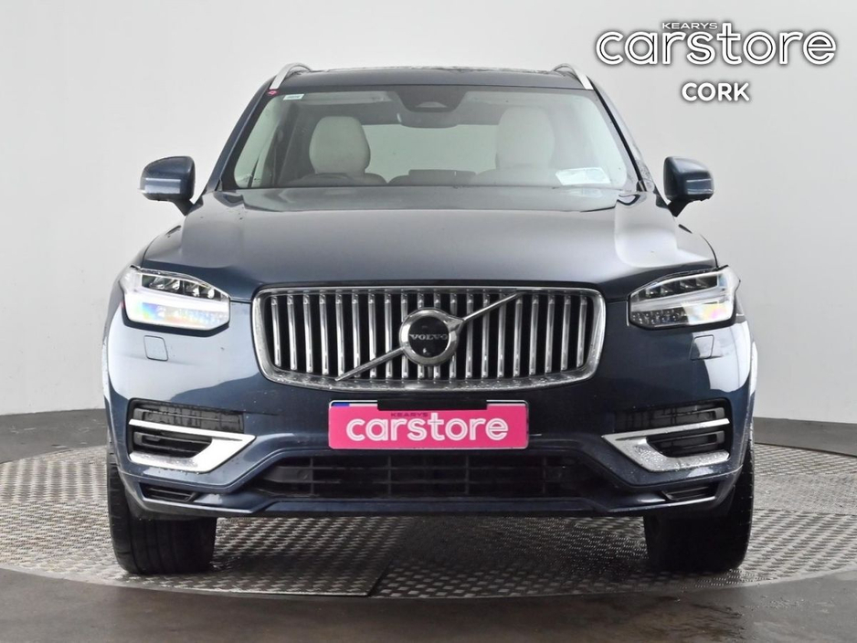 2023 Volvo XC90 - image 8
