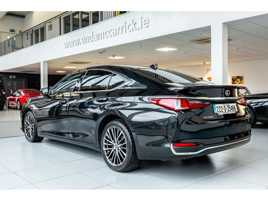 2022 Lexus ES 300 H ES Premuim Edition €39,899