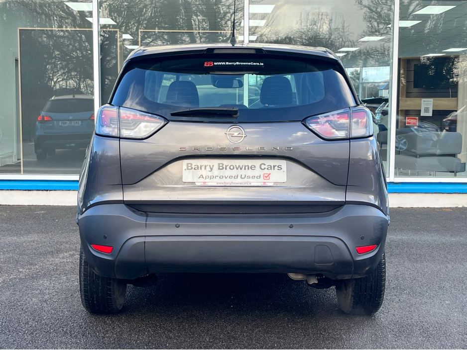2023 Opel Crossland - image 7
