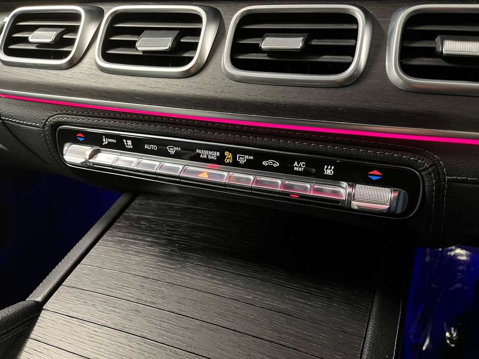 2020 Mercedes-Benz GLE Class 350de AMG 4Matic - 20 Inch Alloys - Air Suspension - Side Steps - Reversing Camera - Ambient Lighting - Sat Nav - Climate Control - Electric Heated Seats - Apple CarPlay/Android Auto - €59,950 or €60, €59,950