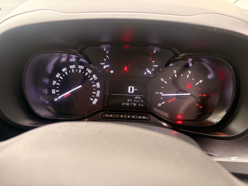 2024 Fiat Doblo - image 9