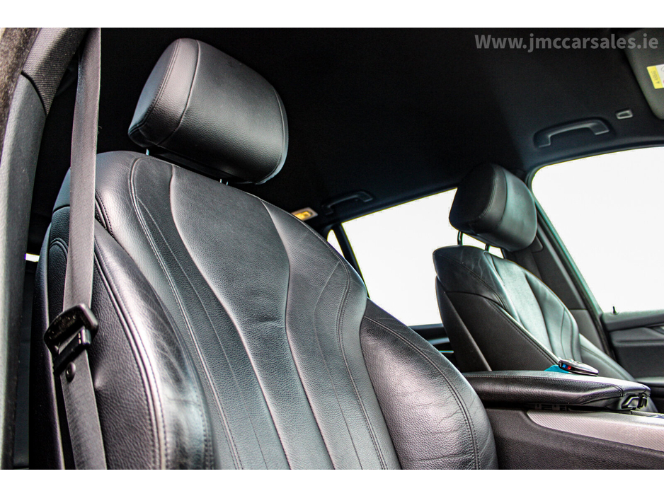 2015 BMW X5 xDrive30d M Sport €32,995