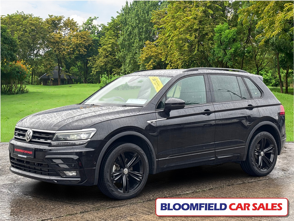 2018 Volkswagen Tiguan 4 MOTION R-LINE , DSG // PRISTINE €29,950