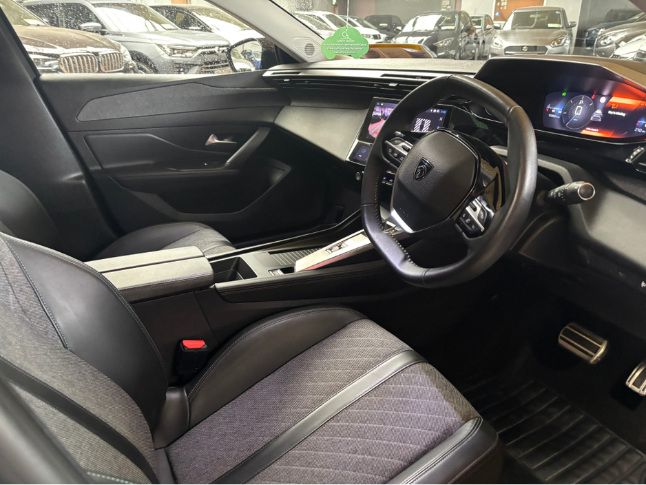 2023 Peugeot 408 - image 7