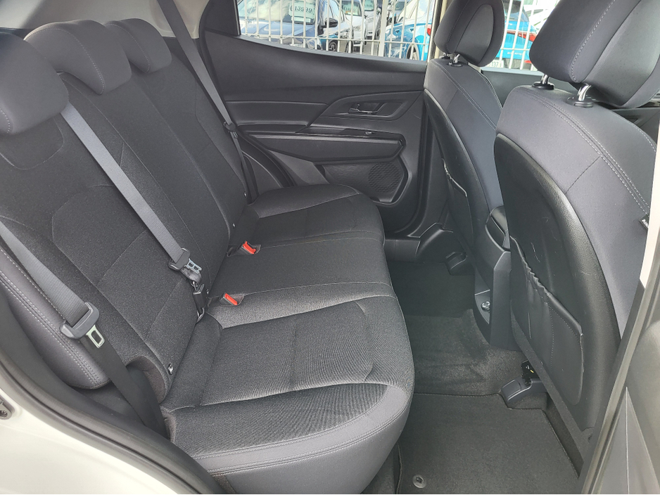 2024 Ssangyong Korando - image 16