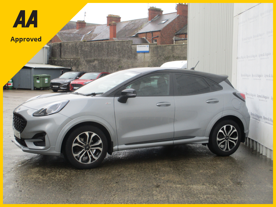 2022 Ford Puma ST-LINE  5DR 1.0T 125 MHEV.  SOLAR SILVER WITH BLACK ROOF  , ONE  CAREFUL OWNER, FULL FORD SERVICE HISTORY AND IN SHOWROOM CONDITION !!12 MONTHS AA AND 12 MONTHS WARRANTY.  CALL BRENDAN ON 0872051161 €23,500