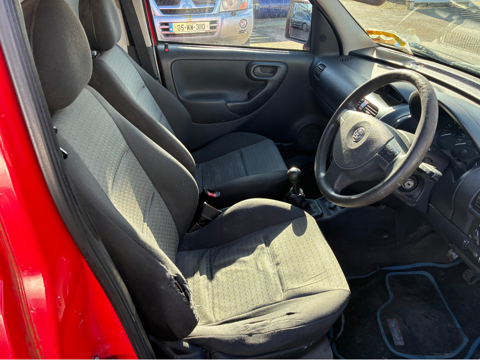 2009 Opel Combo - image 8