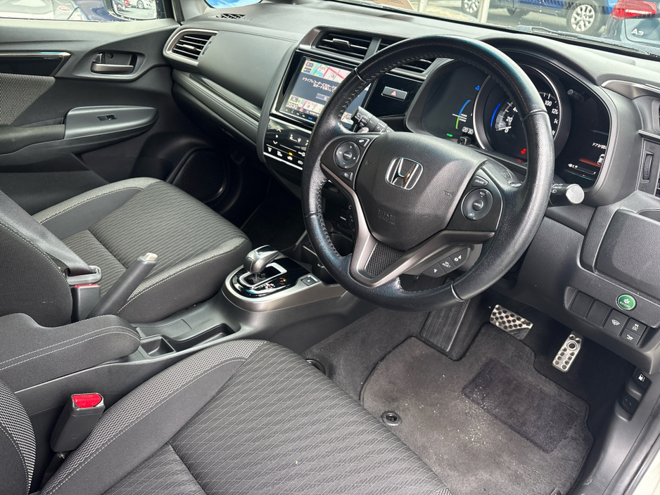 2017 Honda Fit 1.5L Petrol Hybrid Automatic €13,950