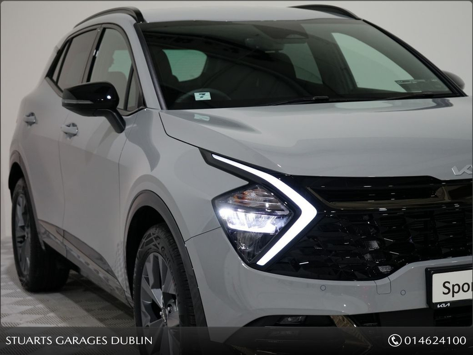 2025 Kia Sportage - image 10