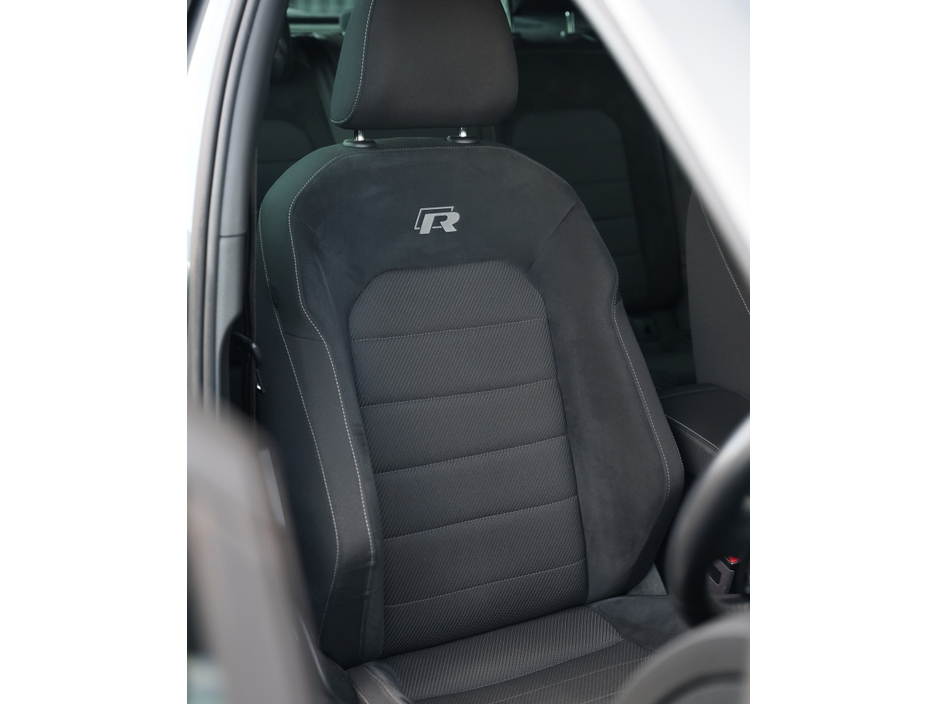 2018 Volkswagen Golf - image 7