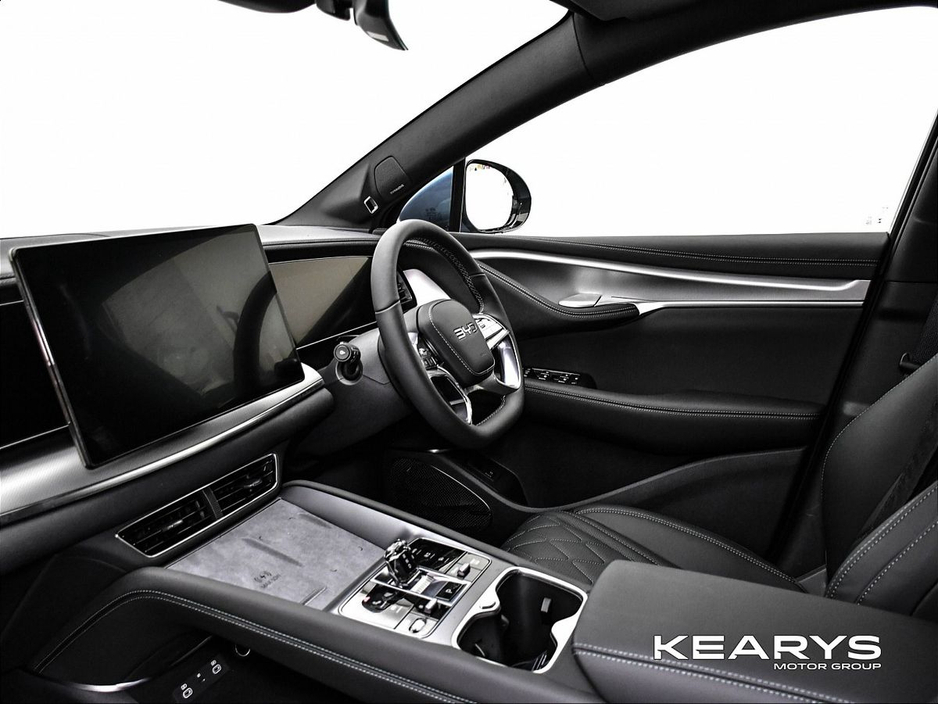 2025 BYD Sealion 7 - image 9