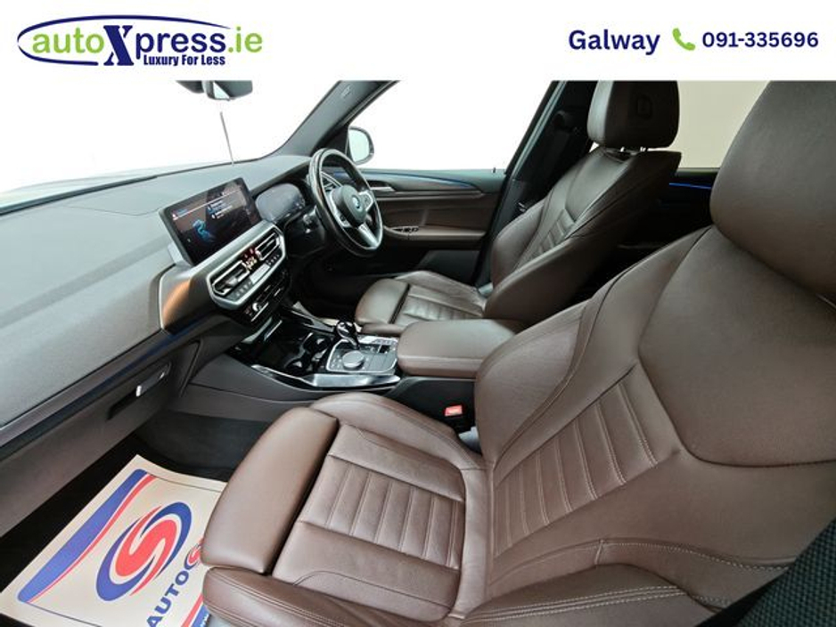 2022 BMW X3 - image 2
