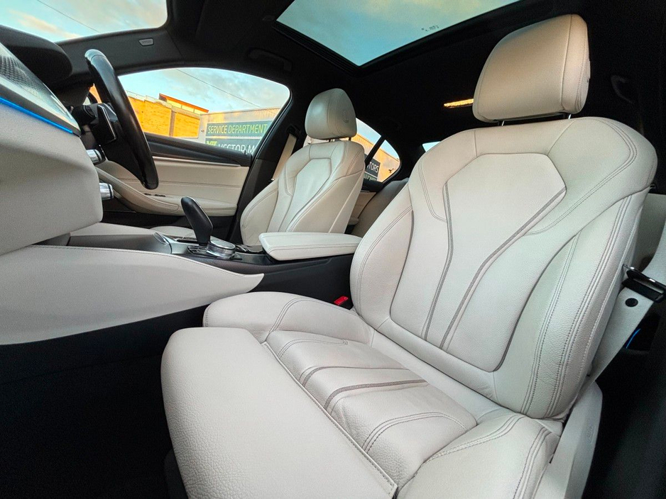 2023 BMW 5 Series 530E M-SPORT SUNROOF IVORY LEATHER €44,995