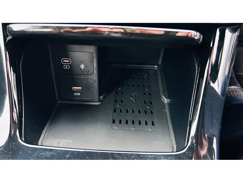 2025 Hyundai i30 - image 17