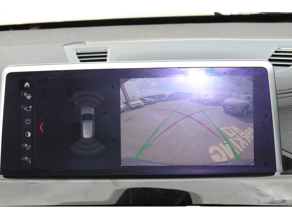 2020 BMW X1 - image 18