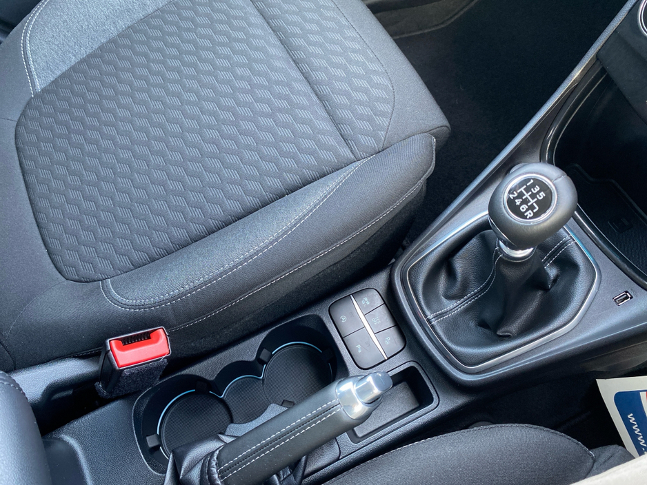 2024 Ford Puma - image 20