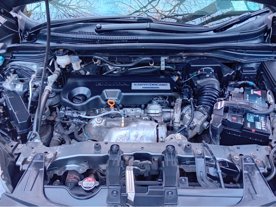 2015 Honda CR-V 1.6 i-DTEC  ES  6 SPEED  SUV @ REDDY2DRIVE LTD €9,850